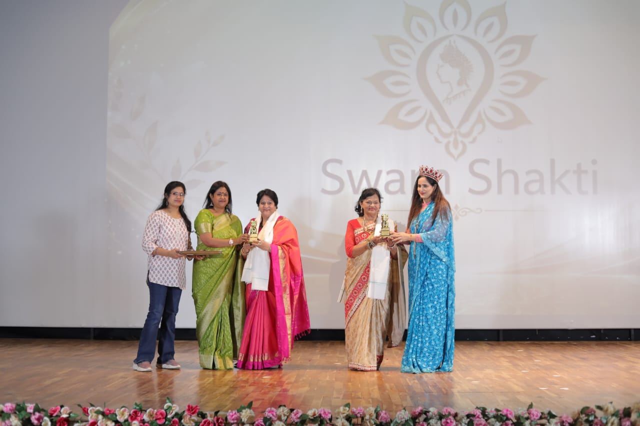 Honoring the guests